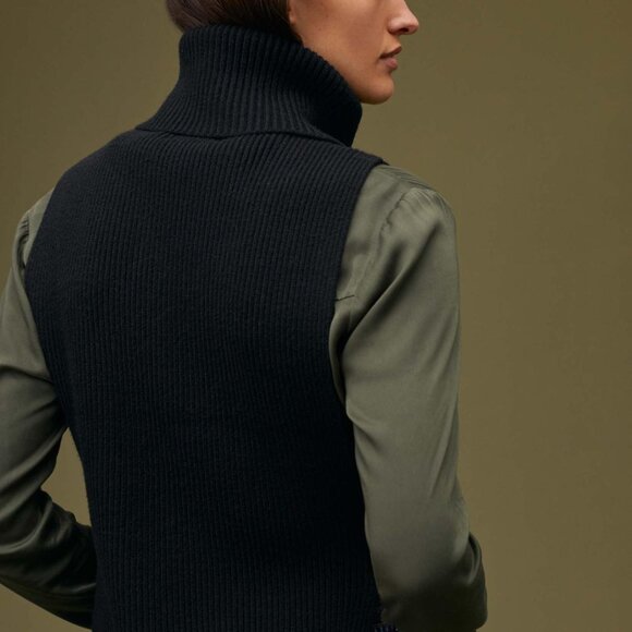 Anthropologie Turtleneck Collar Open Side Knit Sweater One Size Style 64498116 - Picture 2 of 7